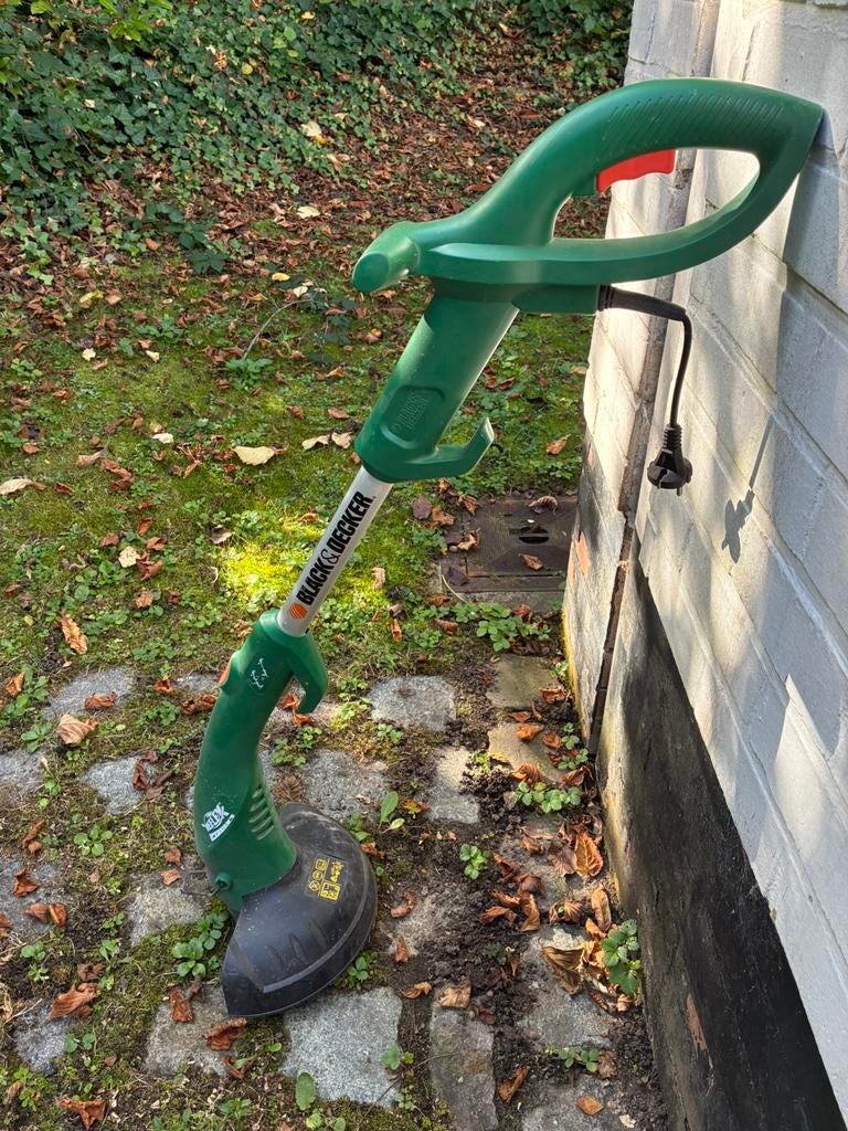 Black and Decker kantensnijder, Tuin en Terras, Grastrimmers, Ophalen, Zo goed als nieuw