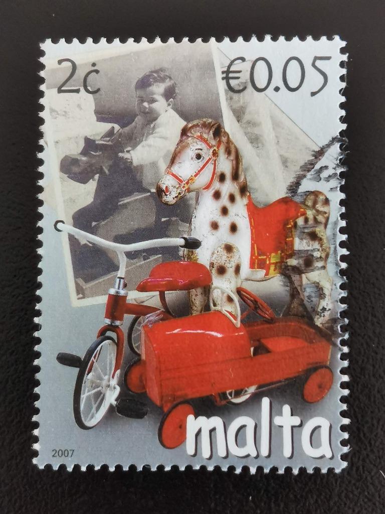 Malta 2007 - antiek speelgoed - schommelpaard, driewieler, Ophalen of Verzenden, Malta, Gestempeld