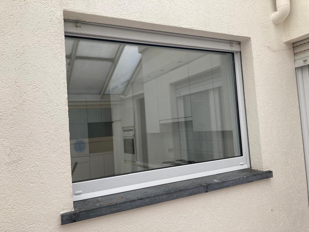 Fenêtre en PVC blanc, Bricolage & Construction, Châssis & Portes coulissantes, Enlèvement, Comme neuf