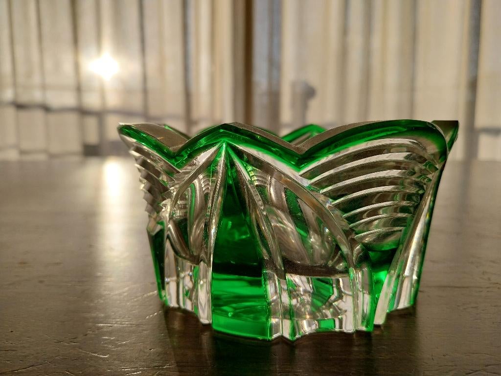 Coupe en cristal, Enlèvement