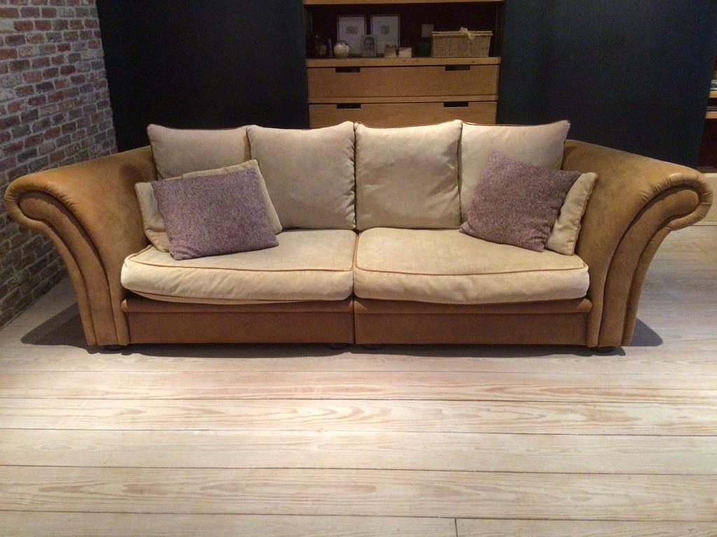 Lederen zetel met stoffen kussens, 3 personen, Enlèvement, Utilisé