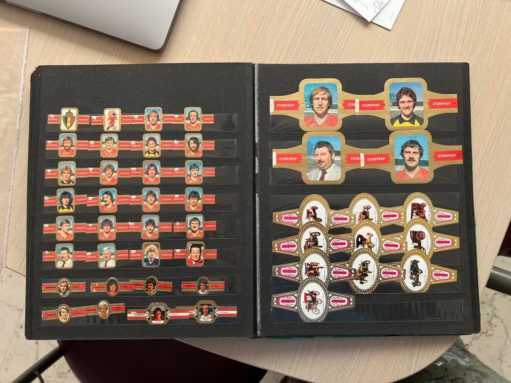 Grote verzameling sigarenbandjes/gesigneerd Jean-Marie Pfaff, Enlèvement ou Envoi, Comme neuf