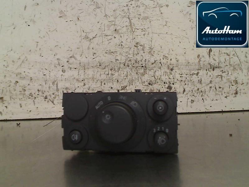 INTERRUPTEUR D'ECLAIRAGE Opel Astra H SW (L35), Utilisé, Opel