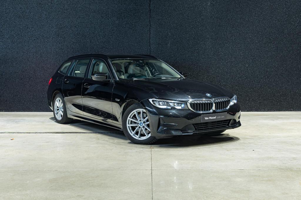 BMW 3-serie Touring 320e (150 kW) LED | LEDER | TREKHAAK | C, Auto's, Gebruikt, Beige, Zwart, Plug-in hybride