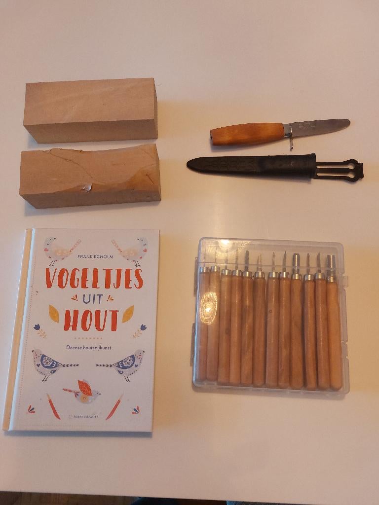 Houdsnijden - setje vogeltjes uit hout, Antiquités & Art, Antiquités | Outils & Instruments, Enlèvement
