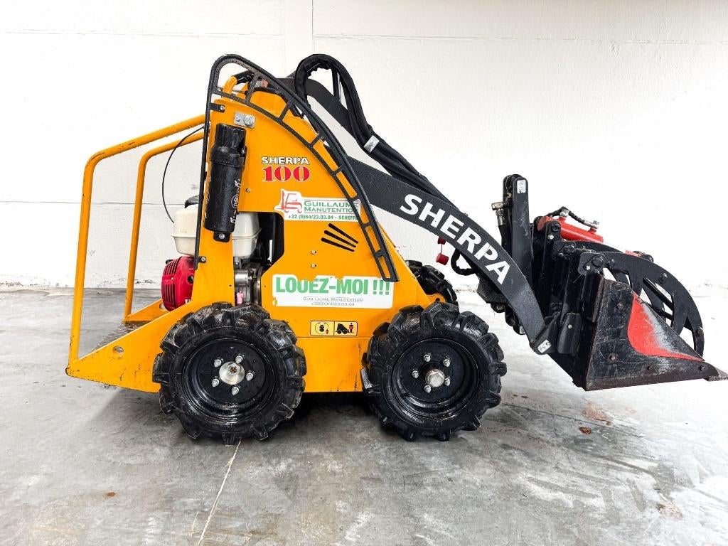 Chargeur compact - Modèle SHERPA 100, Articles professionnels, Enlèvement
