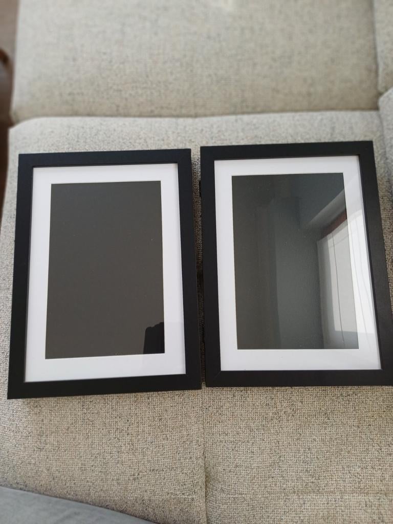 Twee fotokaders met opbergvak, Ophalen, Zo goed als nieuw
