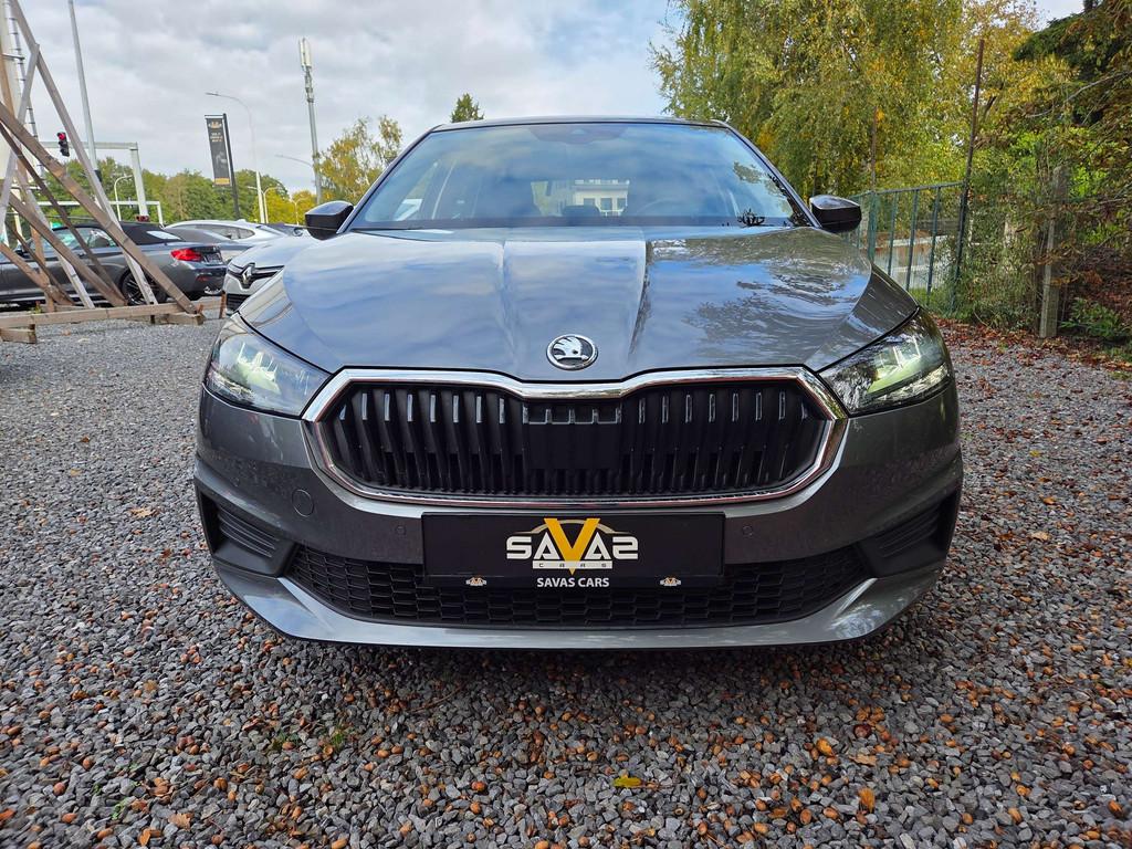 Skoda Fabia Fabia 1.0 TSI Clever, Autos, Argent ou Gris, Achat, Euro 6, Entreprise