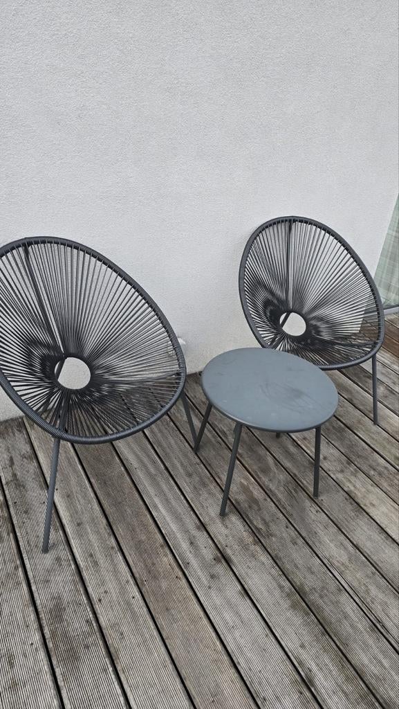 Ensemble de 2 chaises et table pour jardin, Enlèvement ou Envoi