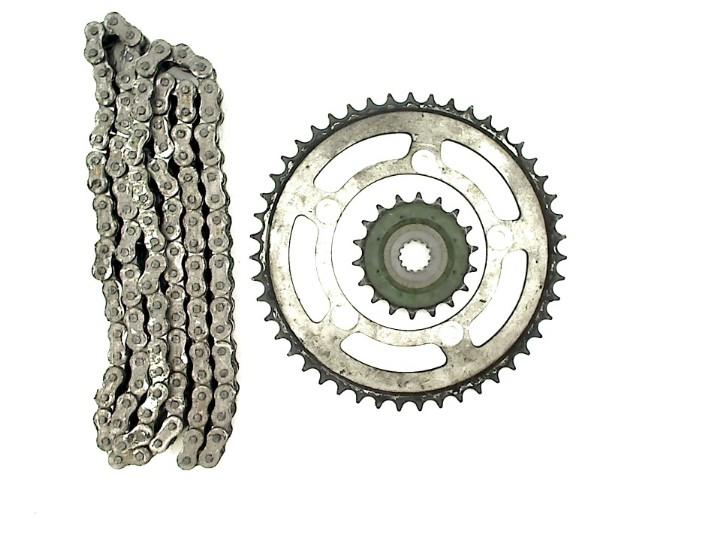 CHAINE + TANDWIELEN GSF 1250 Bandit 2007-2011 (GSF1250), Motos, Dhr. S. di Majo, Utilisé, Info@cama-motorparts.nl, P.J. Troelstraweg 8 8
3144 CX  MAASSLUIS, NL