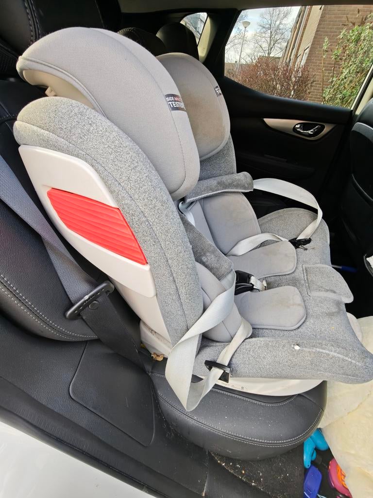 Autostoel met Isofix, Kinderen en Baby's, Autostoeltjes, Ophalen of Verzenden, Gebruikt, Isofix