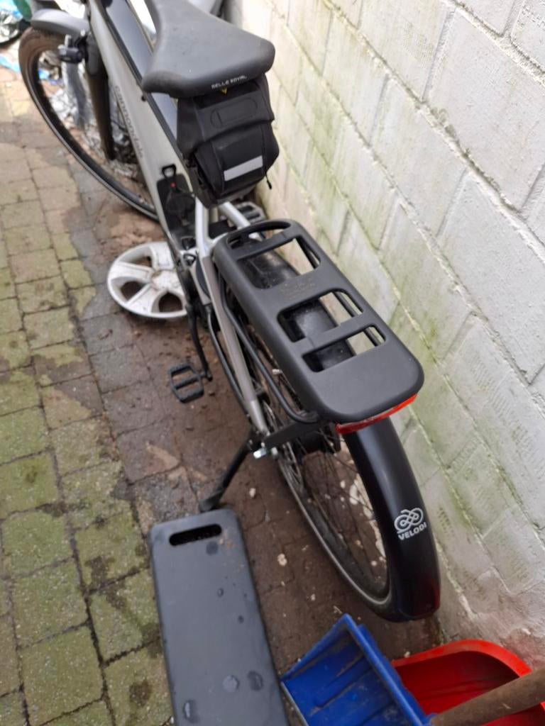 Vélo électrique avec ceinture, batterie 750 kWh, Enlèvement