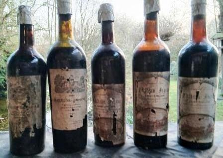 A vendre tout ou en partie 400 bouteilles de vin, Collections, Pleine, Comme neuf, Enlèvement, Vin rouge