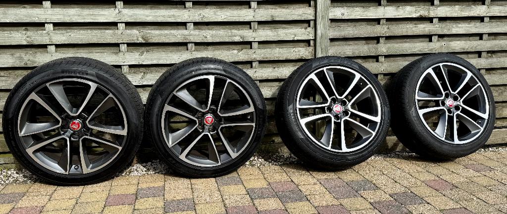 4 jantes larges de 19 pouces d'origine pour Jaguar F-type, Pneus été, Utilisé, Jante(s), 19 pouces