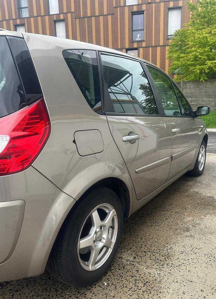 Scenic 2008 Ph II 1.5dci 168000km 2500€, Autos, Renault, Particulier, Scénic, ABS, Régulateur de distance, Airbags, Air conditionné