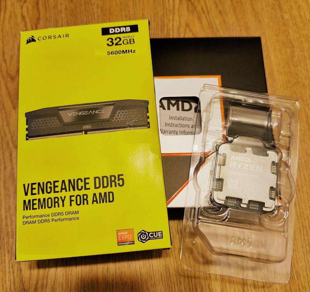 AMD Ryzen 5 7600X + DDR5 CORSAIR 32 GB - 5600 MT/s - CL 36, Computers en Software, RAM geheugen, Zo goed als nieuw, Desktop, 32 GB