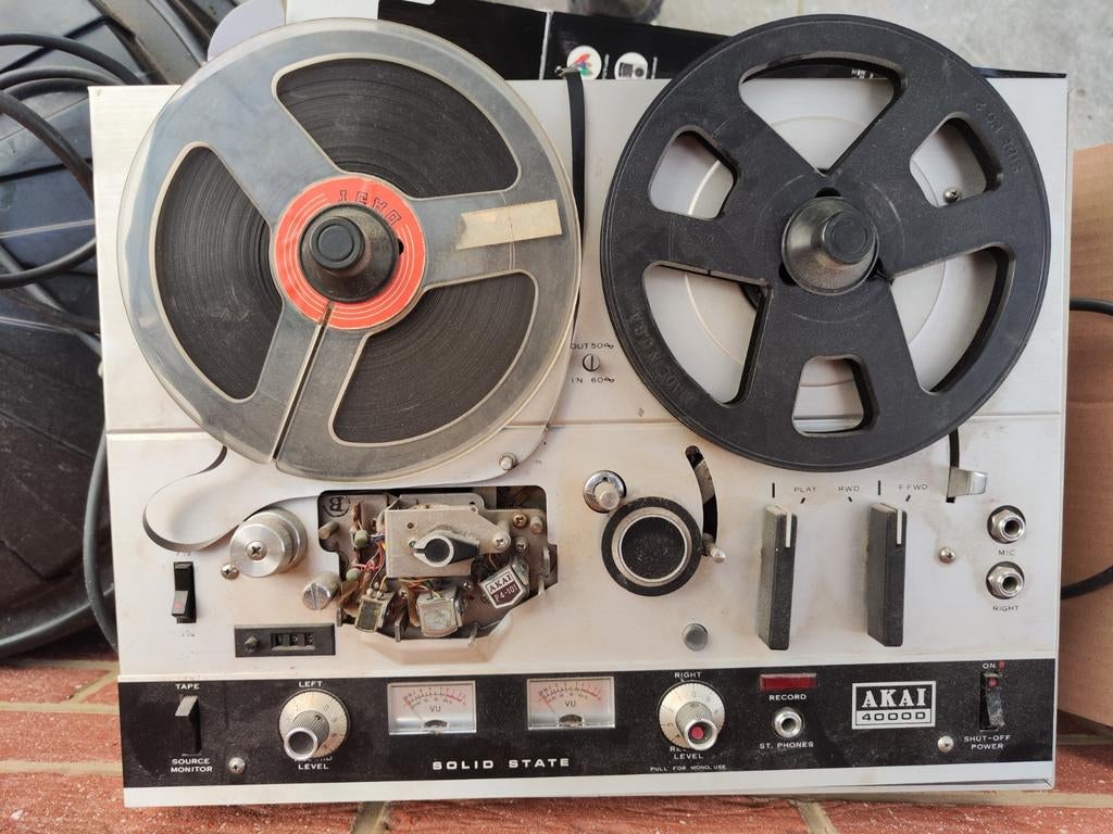 Magnétophone à bandes Akaï 4000 D, TV, Hi-fi & Vidéo, Enregistreurs audio, Enlèvement, Magnétophone, Avec bandes