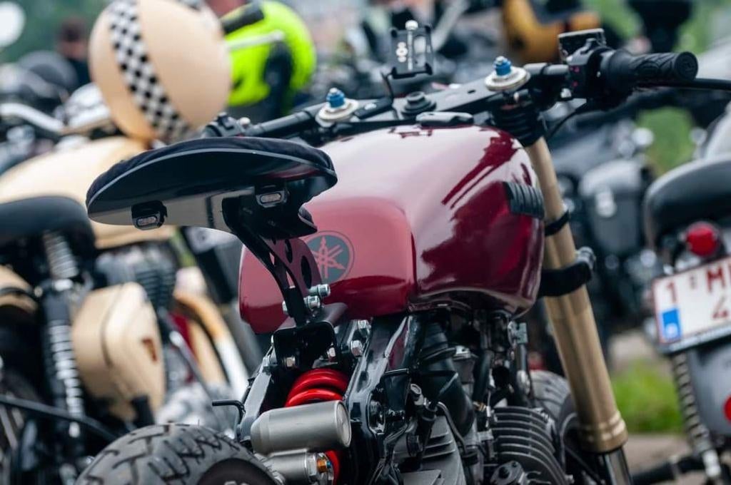 Yamaha xv920r Cafe Racer, Motoren, 2 cilinders, 920 cc, Particulier, Meer dan 35 kW