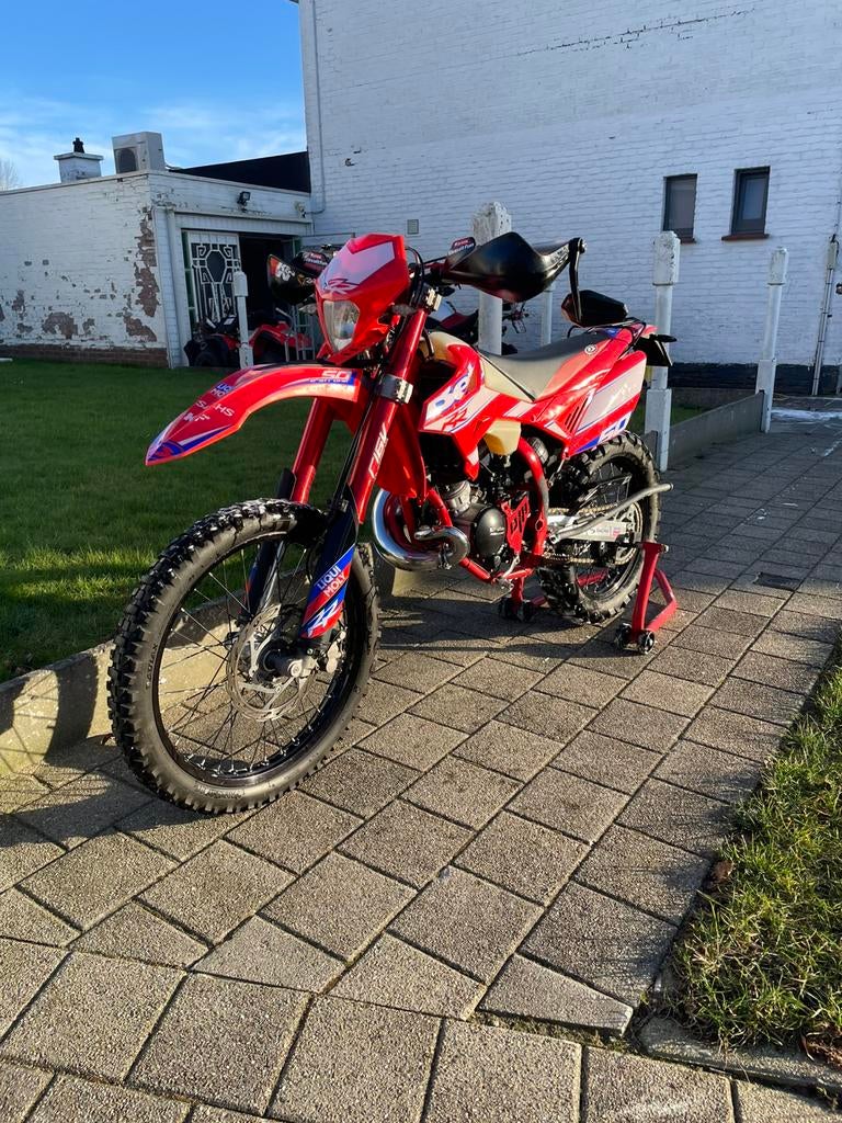Beta rr 50 factory, Ophalen, Zo goed als nieuw