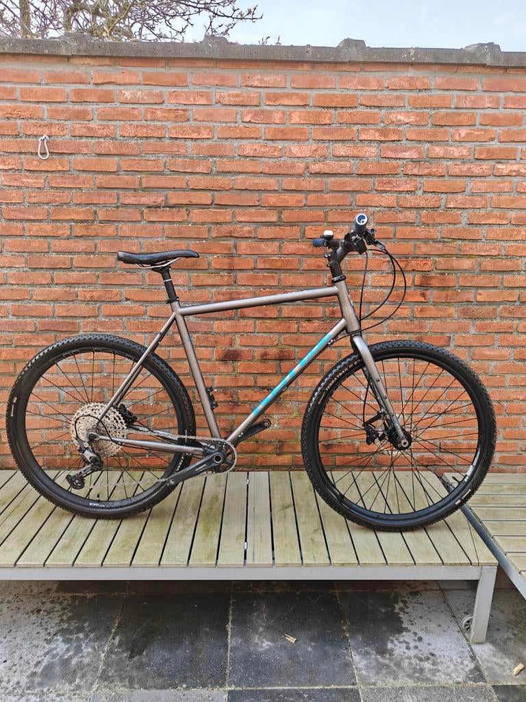 Kona Rove 2022 gravel/bikepacking maat 56, Fietsen en Brommers, Ophalen