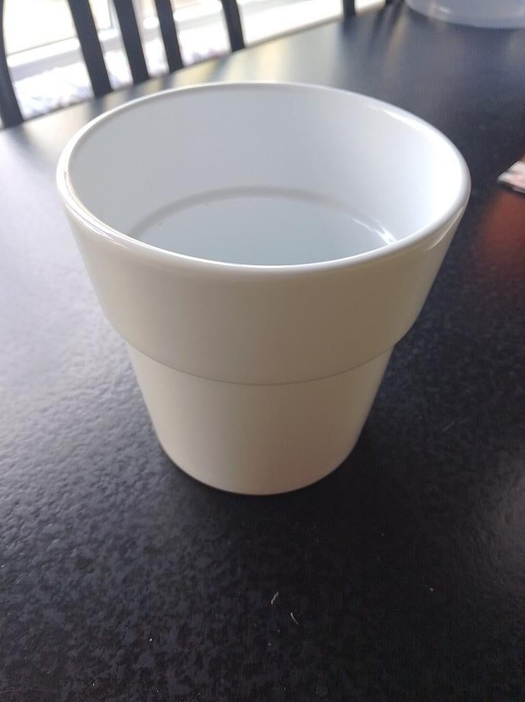 Cache-pot blanc porcelaine., Ophalen