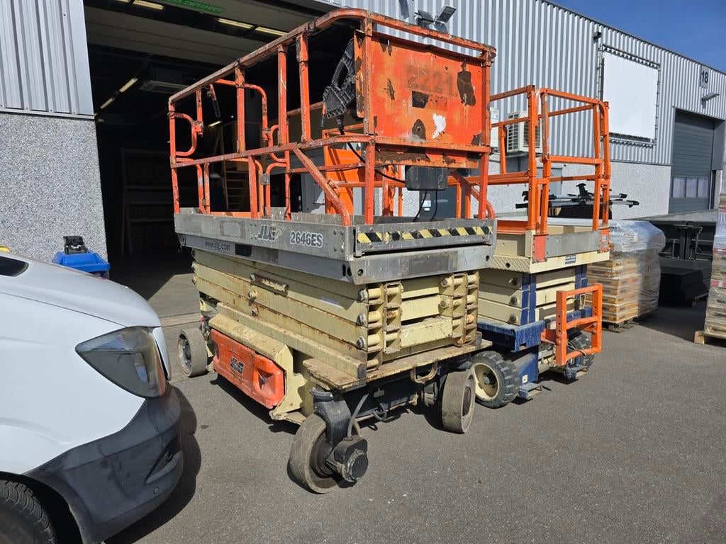 2 schaarliften jlg 2646, Ophalen of Verzenden