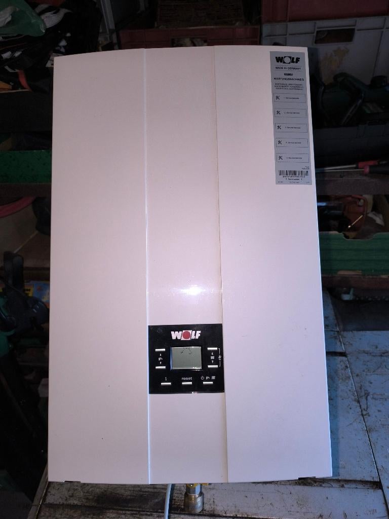 Chaudière gaz à condensation Wolf LGBK28, Bricolage & Construction, Chauffage & Radiateurs, Moins de 60 cm, Enlèvement, Haut rendement (HR)