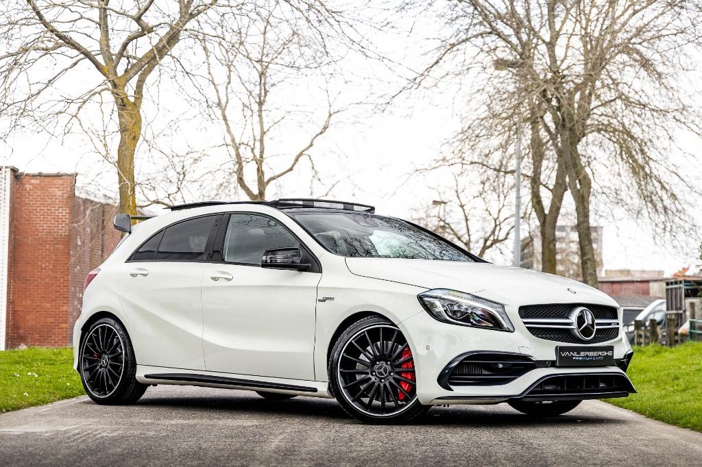 Mercedes A45 4-Matic * Sportuitlaat * ACC * Pano * H/K, Auto's, Automaat, 177 g/km, Wit, Bedrijf