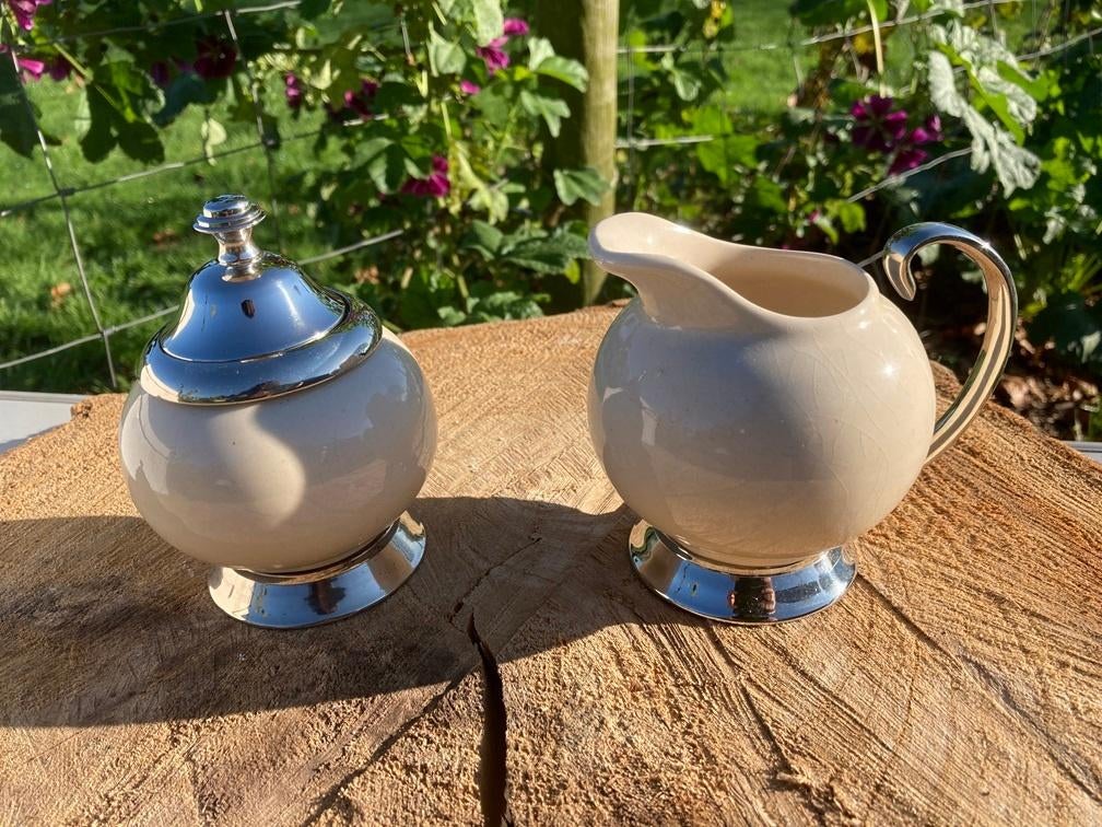 SUIKERPOT EN MELKKAN VINTAGE NIEUW, Overige typen, Nieuw, Ophalen of Verzenden, Overige stijlen