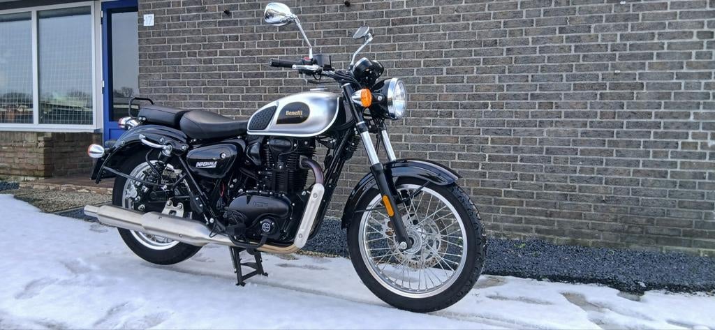 Benelli Imperiale 400, Motoren, Particulier, Toermotor, ABS