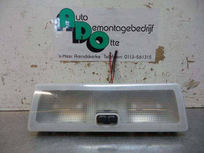 Binnenverlichting achter van een BMW 3-Serie (3-Serie 90-), Gebruikt, -, -, Ophalen of Verzenden