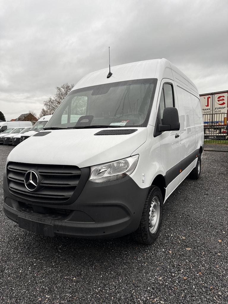 Mercedes-Benz Sprinter Sprinter 319 CDI Panel Van L2 RWD PRO, Autos, Neuf, Entreprise, 2279 kg, Diesel