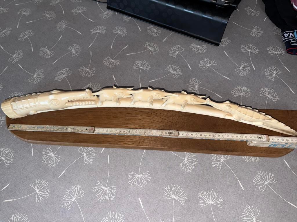 Ivoren beeld 70cm x13 hoog, Ophalen