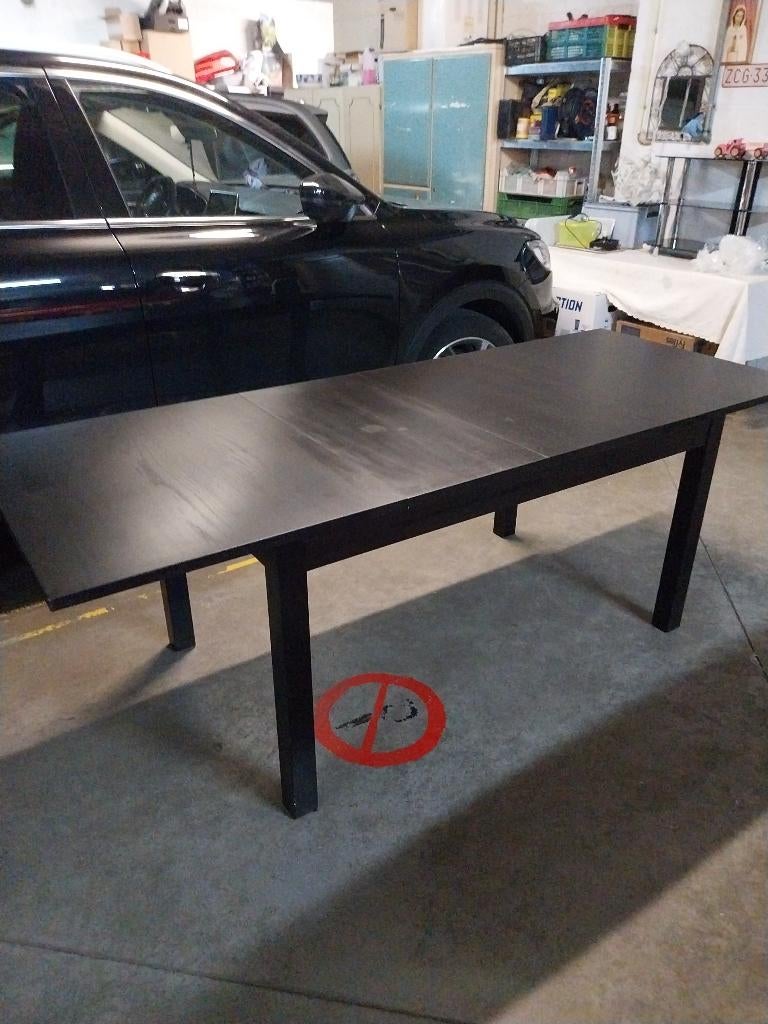 table ikea, Maison & Meubles, Tables | Tables à manger, 100 à 150 cm, Cinq personnes ou plus, Enlèvement, Utilisé