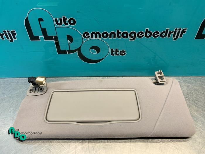 Zonneklep van een Lexus IS 200 (IS 200 99-), Gebruikt, -, -, -