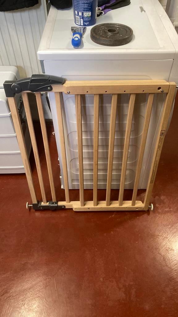 Traphekje 68 cm tot 102 cm verstelbaar, Ophalen of Verzenden, Zo goed als nieuw