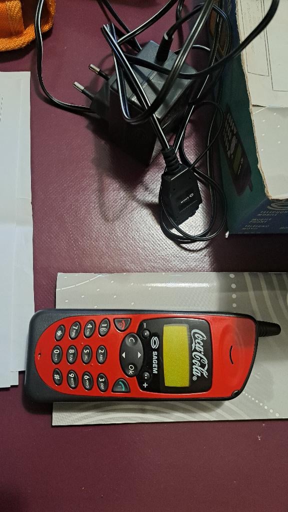 Coca cola gsm, Collections, Enlèvement