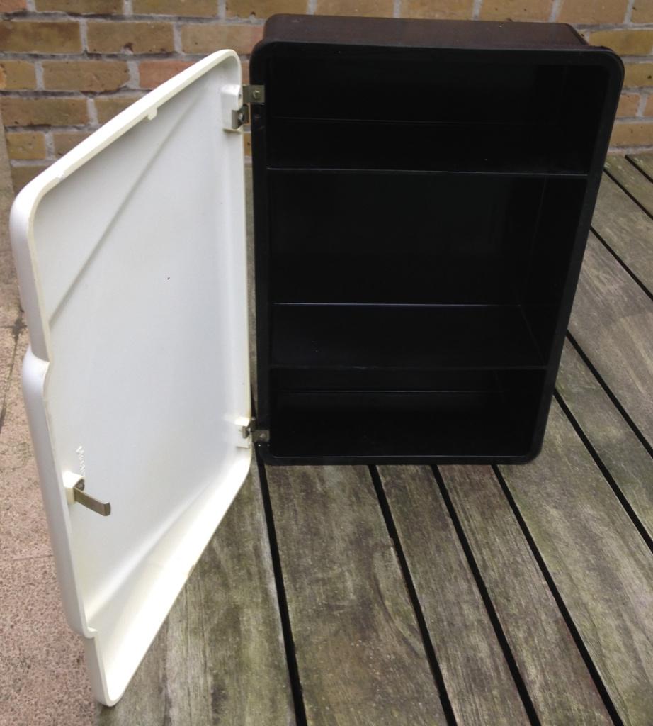 ARMOIRE À PHARMACIE, Antiquités & Art, Enlèvement