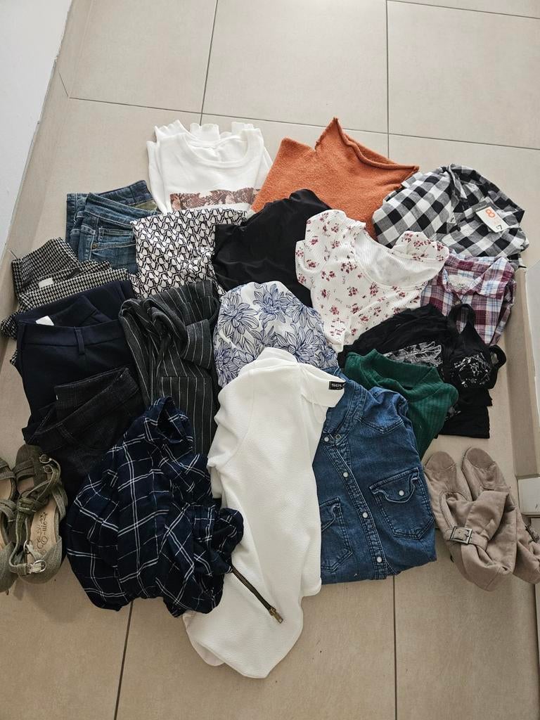 Dameskleding Xs s en m, Kleding | Dames, Dames-kledingpakketten, Ophalen of Verzenden