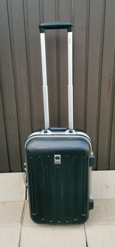 Valise de voyage bon état général propre costo fonctionne bi, Enlèvement ou Envoi, Comme neuf