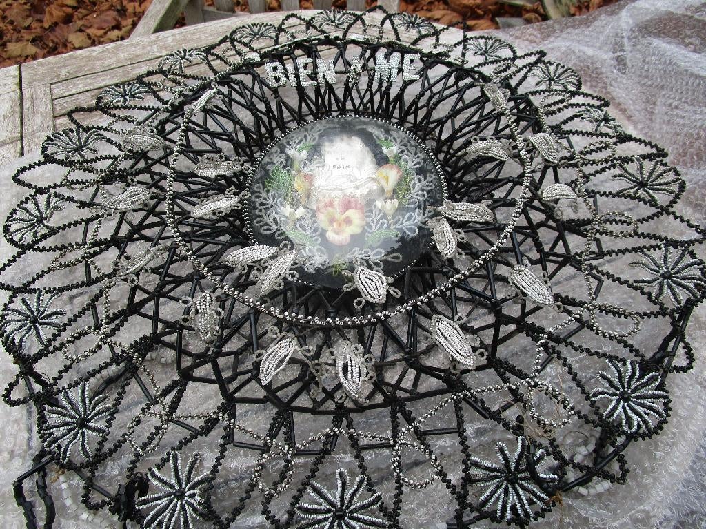 couronnes funéraires anciennes 2 pièces, Enlèvement