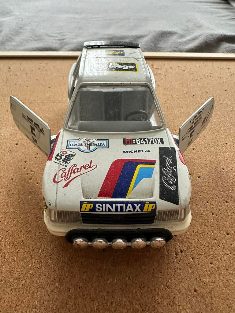 Burago modèle 1:25 Peugeot 205 turbo Monte Carlo 1985, Enlèvement ou Envoi, Comme neuf, Voiture, Burago