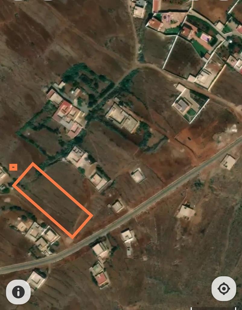 Région Nador, Terrain Titre et Mohafadat 1353m²