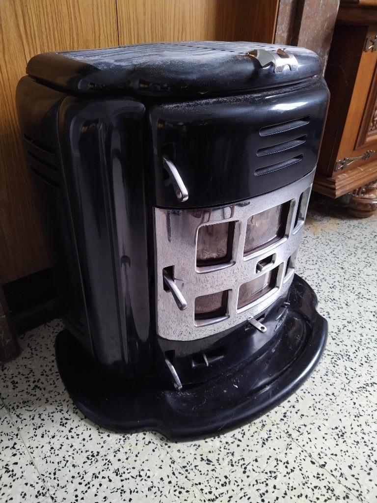 Oude kolenkachel, Autres carburants, Poêle à charbon, Enlèvement, Utilisé