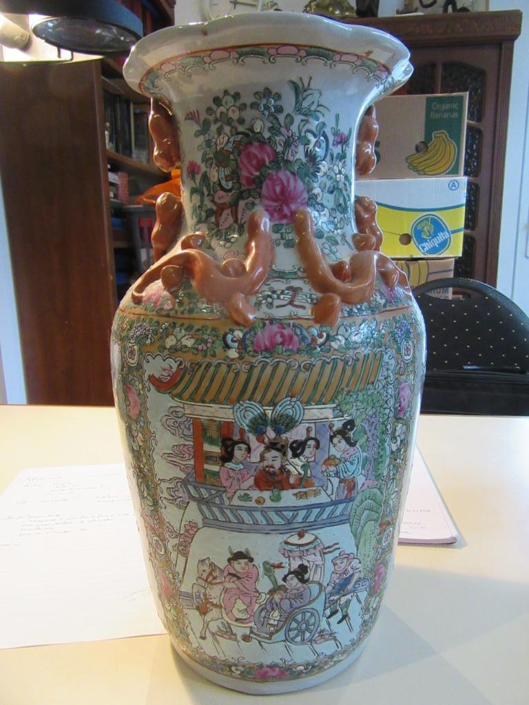 vase en porcelaine de Canton, Antiquités & Art, Enlèvement ou Envoi