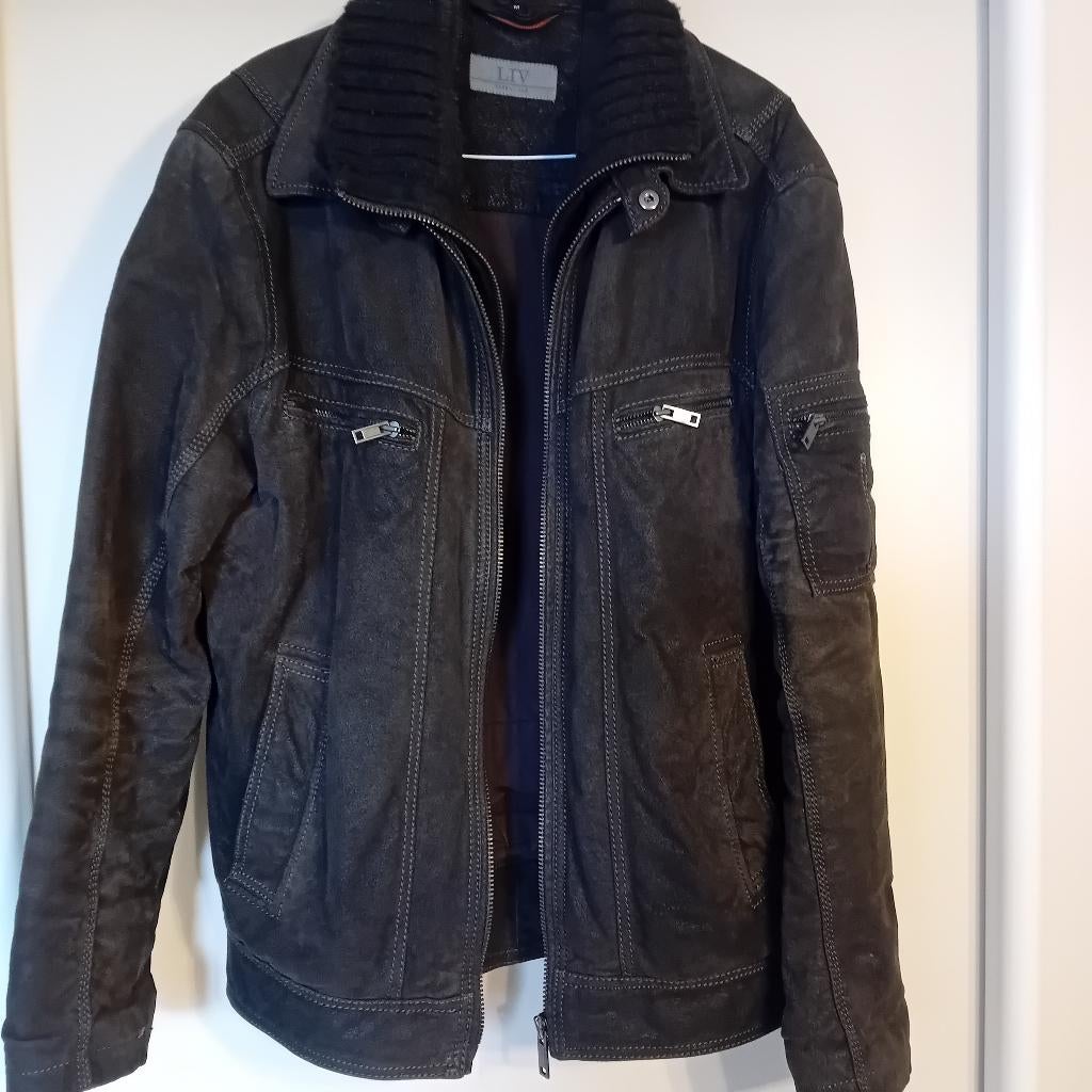 leder vest - Daim, Kleding | Heren, Jassen | Winter, Andere, Bruin, Maat 48/50 (M), Ophalen of Verzenden