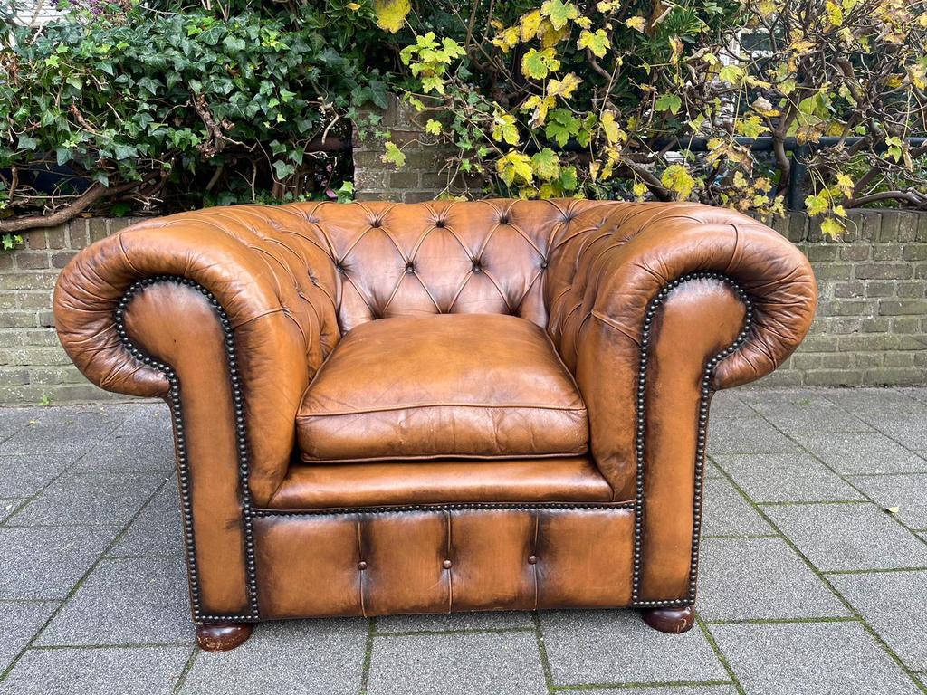 Prachtige oude vintage Chesterfield zetel cognac, Antiek en Kunst, Ophalen of Verzenden