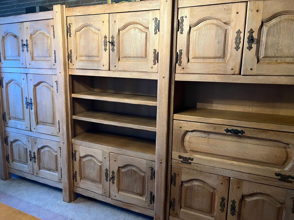 Tafel en stoelen en kast, Ophalen, Zo goed als nieuw, Teak, 4 tot 6 stoelen