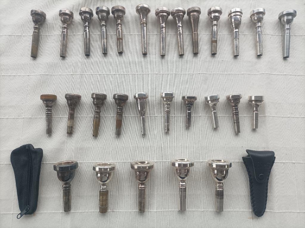 MONDSTUKKEN VOOR TROMPET-BUGEL EN TROMBONE., Muziek en Instrumenten, Blaasinstrumenten | Trompetten, Gebruikt, Overige typen, Ophalen