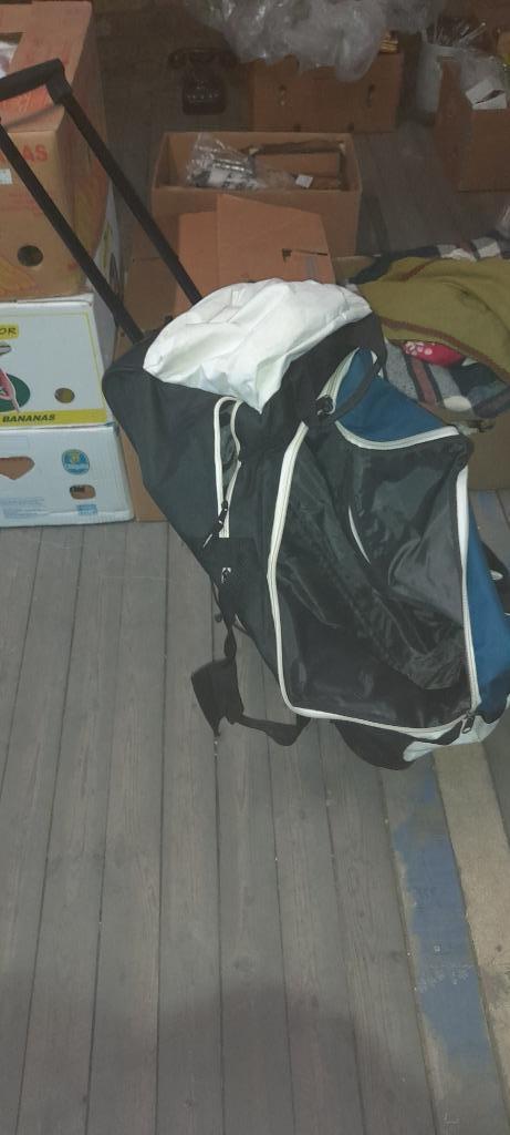 Sac de voyage à roulettes, Enlèvement, Comme neuf, Roulettes